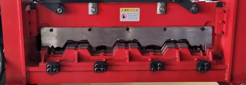 金屬樓承板設(shè)備生產(chǎn)線 金屬樓承板設(shè)備生產(chǎn)線