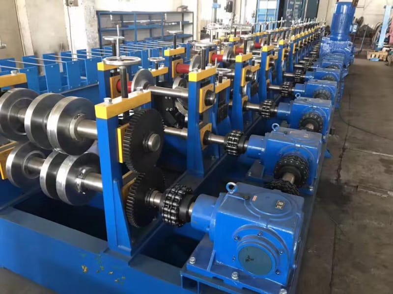 C型鋼成型機設(shè)備生產(chǎn)線 C型鋼成型機設(shè)備生產(chǎn)線