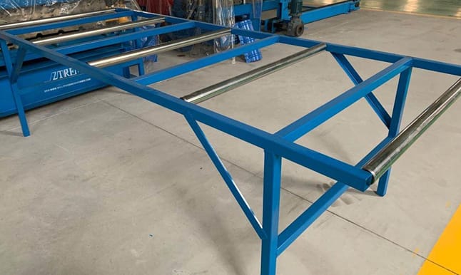 雙層壓瓦機(jī)設(shè)備生產(chǎn)線 雙層壓瓦機(jī)設(shè)備生產(chǎn)線