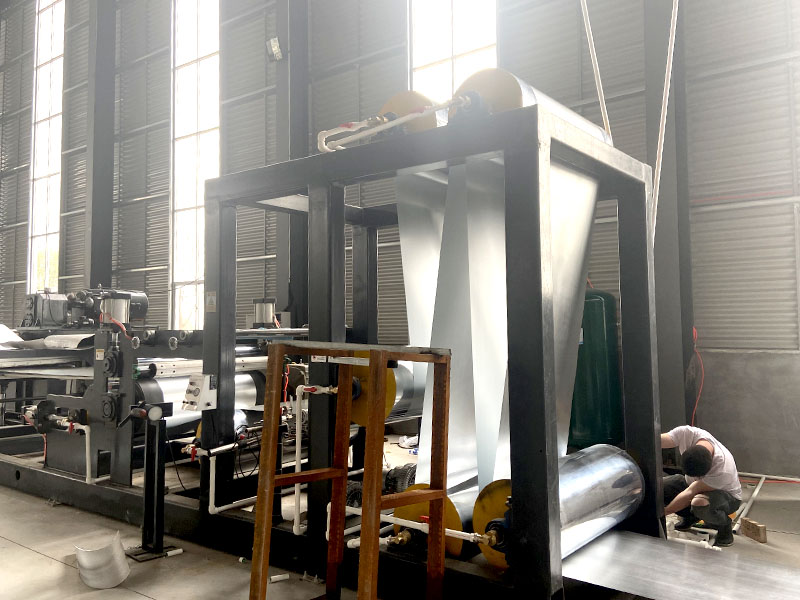 中拓全鑫功能瓦生產(chǎn)線 中拓全鑫功能瓦生產(chǎn)線