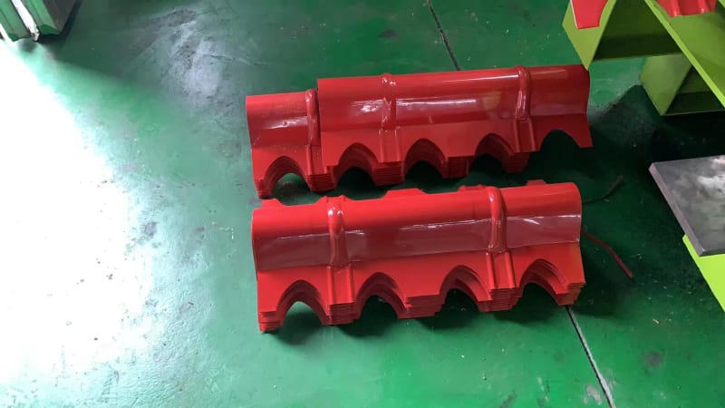 屋脊瓦設備 屋脊瓦設備