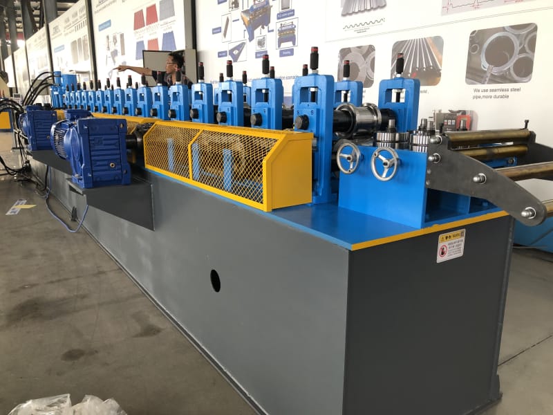 光伏支架設(shè)備 光伏支架設(shè)備