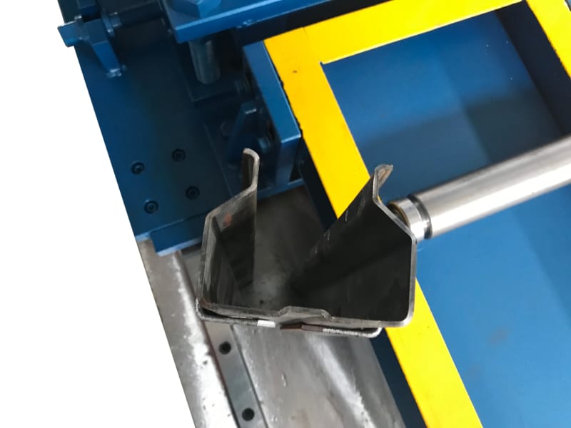 貨架立柱系統(tǒng)設(shè)備 貨架立柱系統(tǒng)設(shè)備