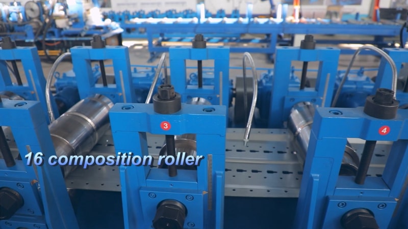 阿根廷貨架立柱設(shè)備堆垛機(jī) 阿根廷貨架立柱設(shè)備堆垛機(jī)