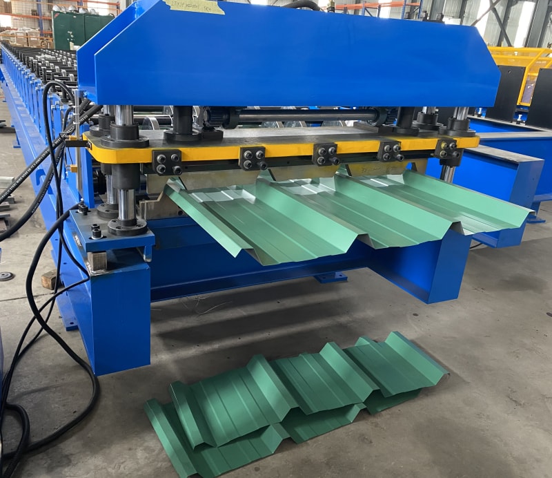 中拓機械銷往秘魯Tr4單板壓瓦機設備 中拓機械銷往秘魯Tr4單板壓瓦機設備