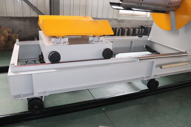 中拓機(jī)械 - 移動(dòng)式開(kāi)卷機(jī)：便攜之力，開(kāi)啟新篇章