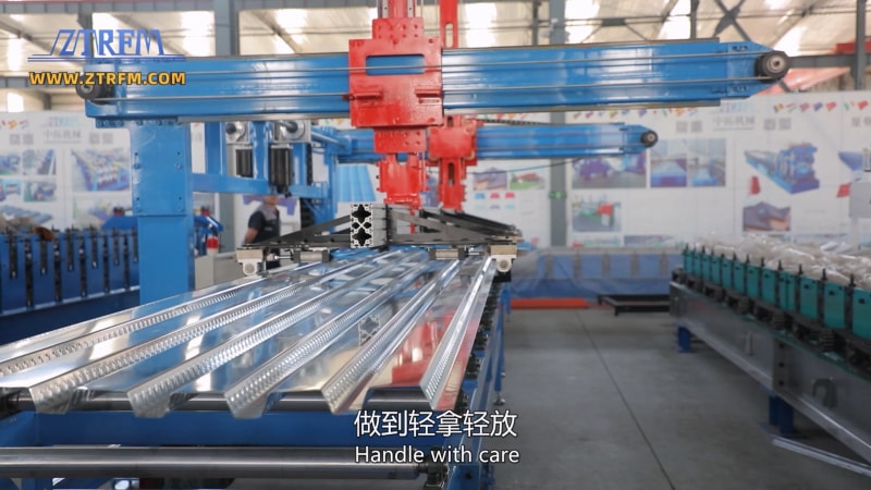 中拓機械 - 自動碼垛出料架 中拓機械 - 自動碼垛出料架