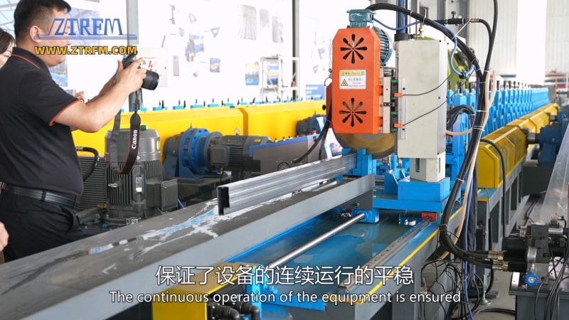 中拓機械 - 貨架P型橫梁成型機 中拓機械 - 貨架P型橫梁成型機