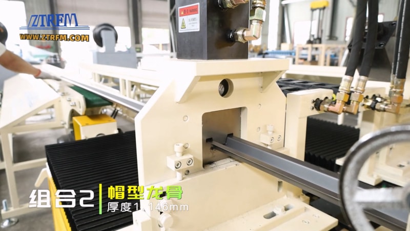 中拓機(jī)械-高速雙機(jī)組龍骨機(jī) 人工智能助力 節(jié)省用工成本新選擇 中拓機(jī)械-高速雙機(jī)組龍骨機(jī) 人工智能助力 節(jié)省用工成本新選擇