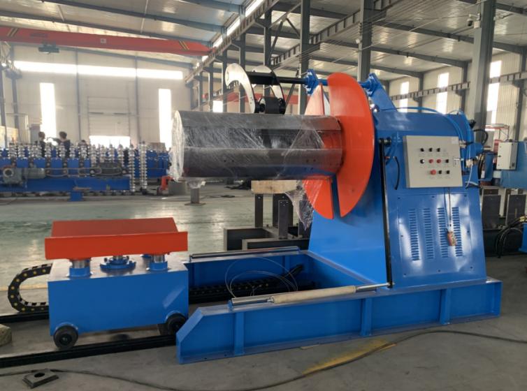 樓承板成型機的主要部件有哪些？