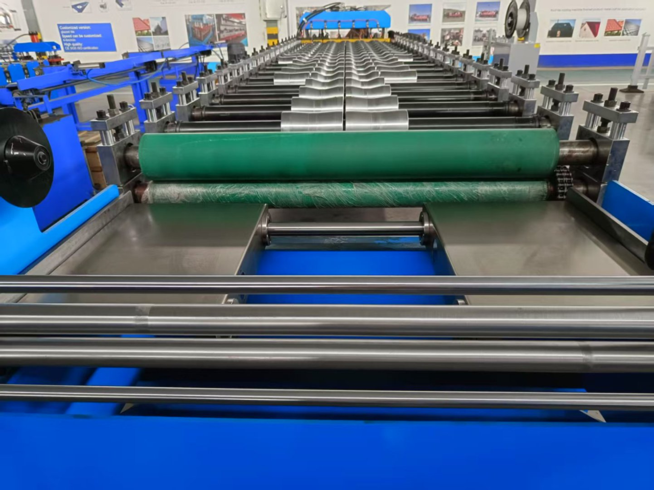 中拓琉璃瓦機(jī):令人震驚的制瓦器械 中拓琉璃瓦機(jī):令人震驚的制瓦器械