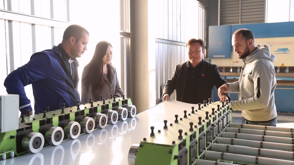 堅定信心 勇挑大梁·產(chǎn)業(yè)新亮點丨跨境電商+產(chǎn)業(yè)帶，提速“河北造”出海